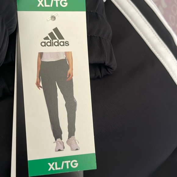 adidas Pants - Woman’s adidas jogger